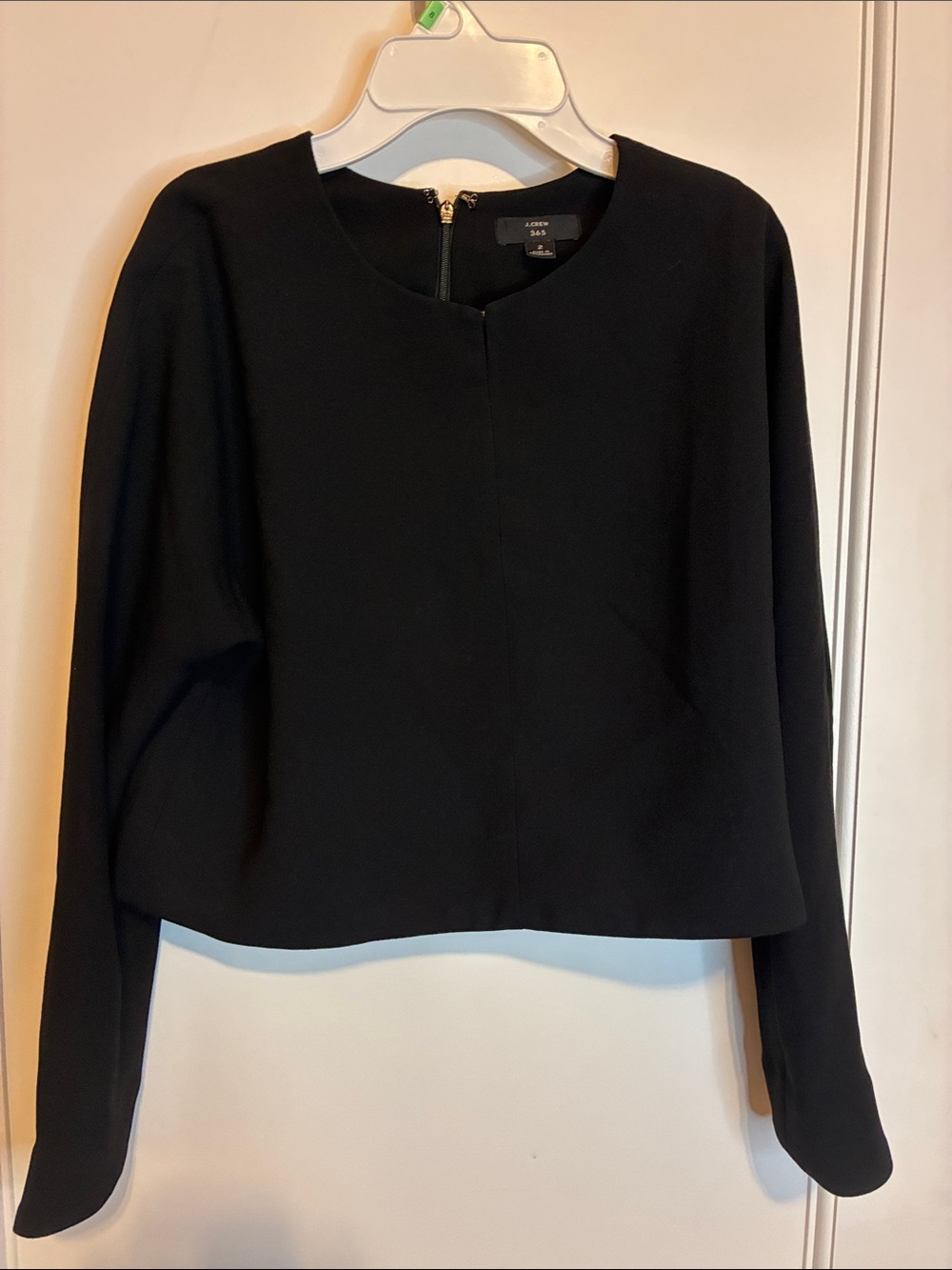 J. Crew Black Cropped Long Sleeve Top with Clean Neckline👵MT